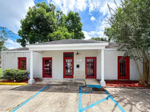 2-Unit Storefront