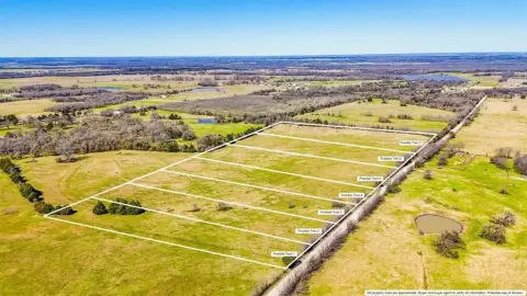 Land Tract in Purdon, Texas