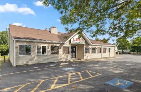 Riverside Development Opportunity with Restaurant