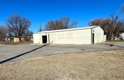 Commercial Property with Office, Retail, Warehouse