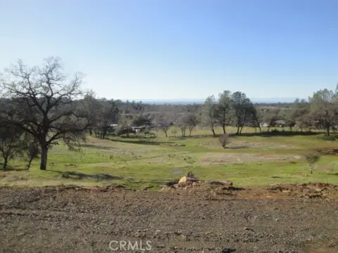 Oroville Land with Pond and Views