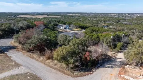 Residential Land in Comanche Cove