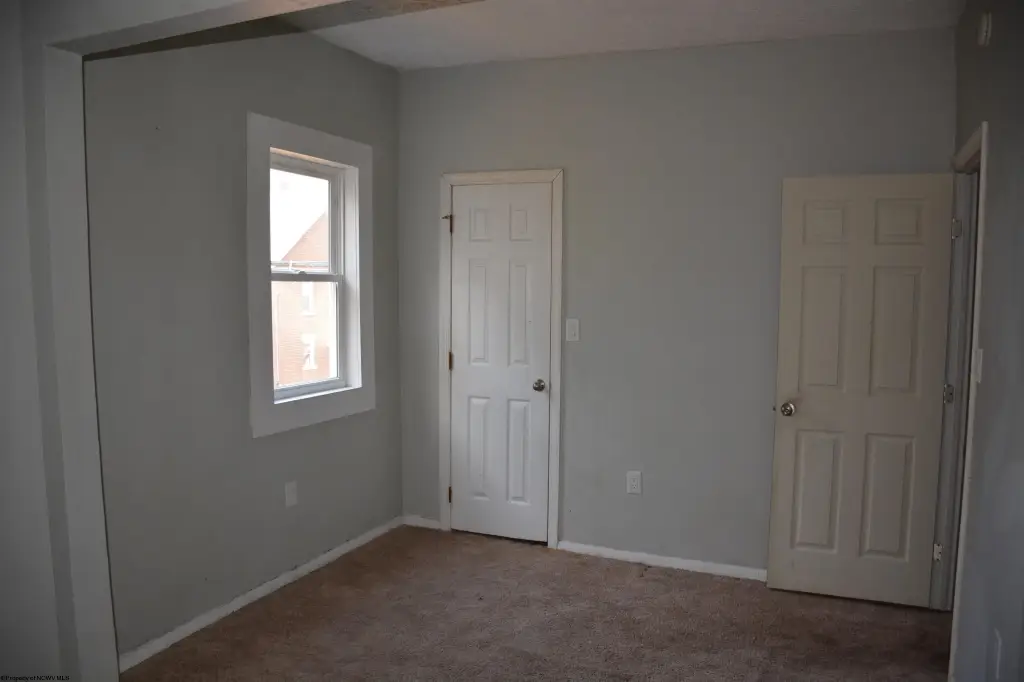 Picture 5
