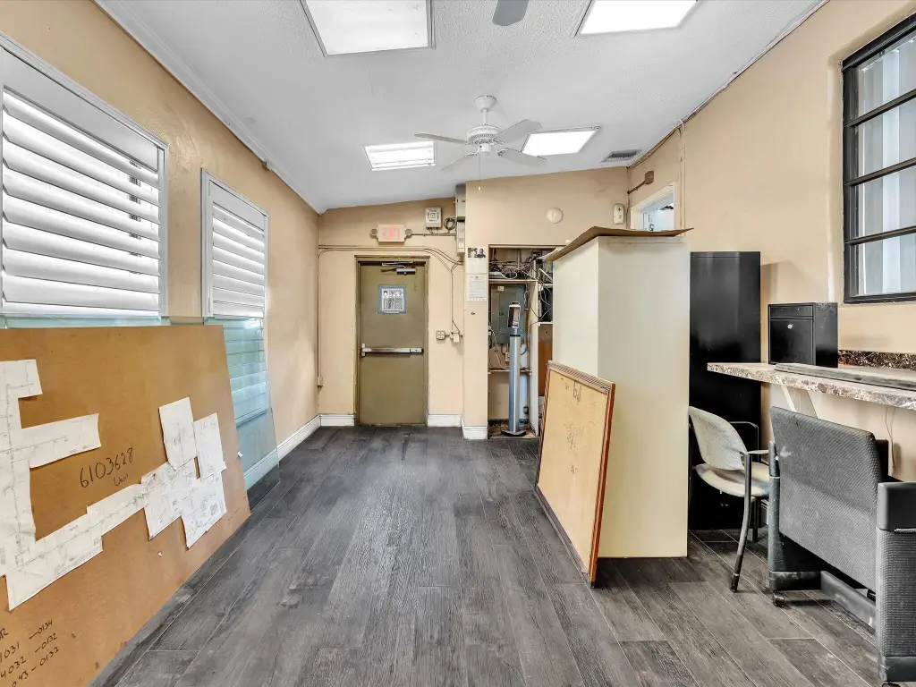 Picture 32