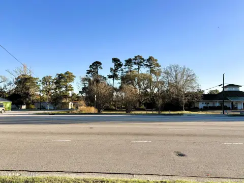 Swansboro Corner Commercial Lot