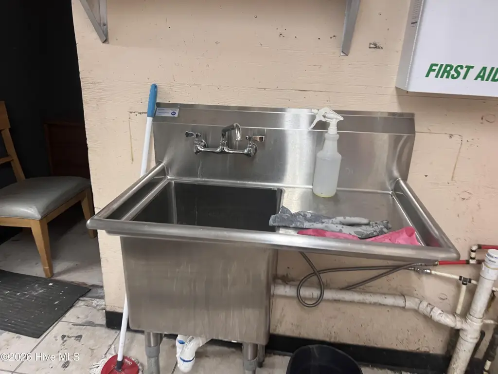 Picture 16
