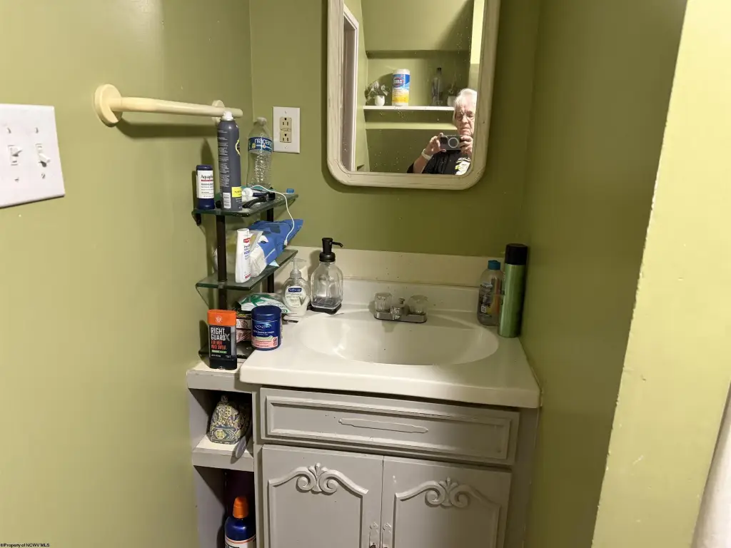 Picture 16