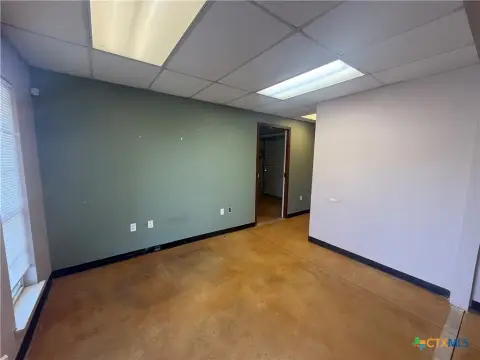 Spring Branch Office with Warehouse