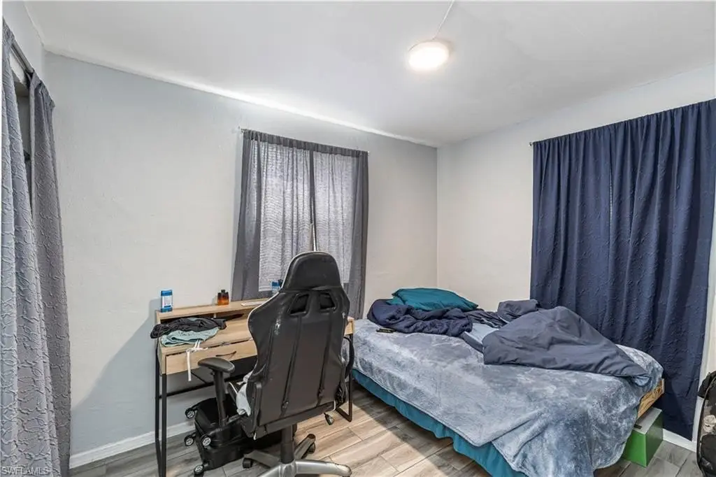 Picture 6