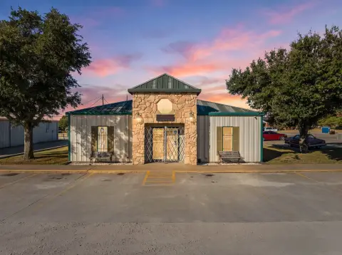 Mixed-Use Property with Multiple Spaces