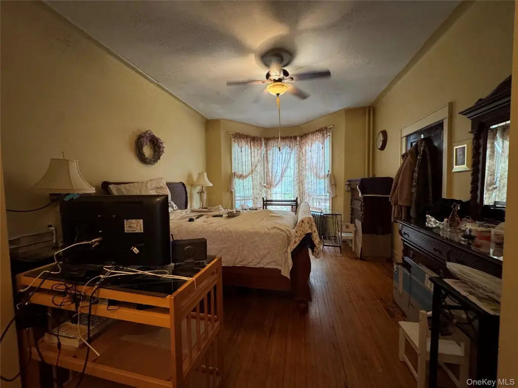 Picture 7