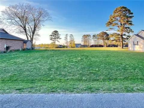 Cleared Lot Near Table Rock
