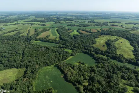 Income-Producing Iowa Farm