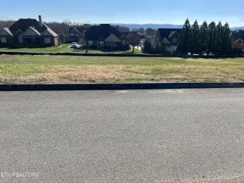 Residential Land in Halls Neighborhood