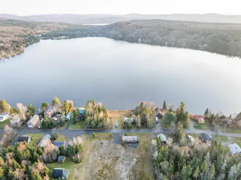 Land with Stunning Views