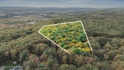 Effort, PA 1.5-Acre Land