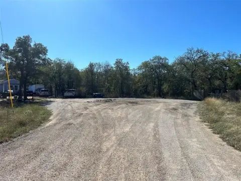 Residential Lot Near Lake Bridgeport