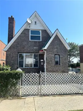Bronx Duplex on Large Lot