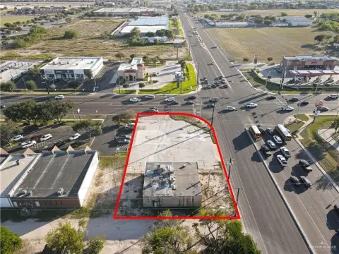 McAllen Commercial Building on Corner