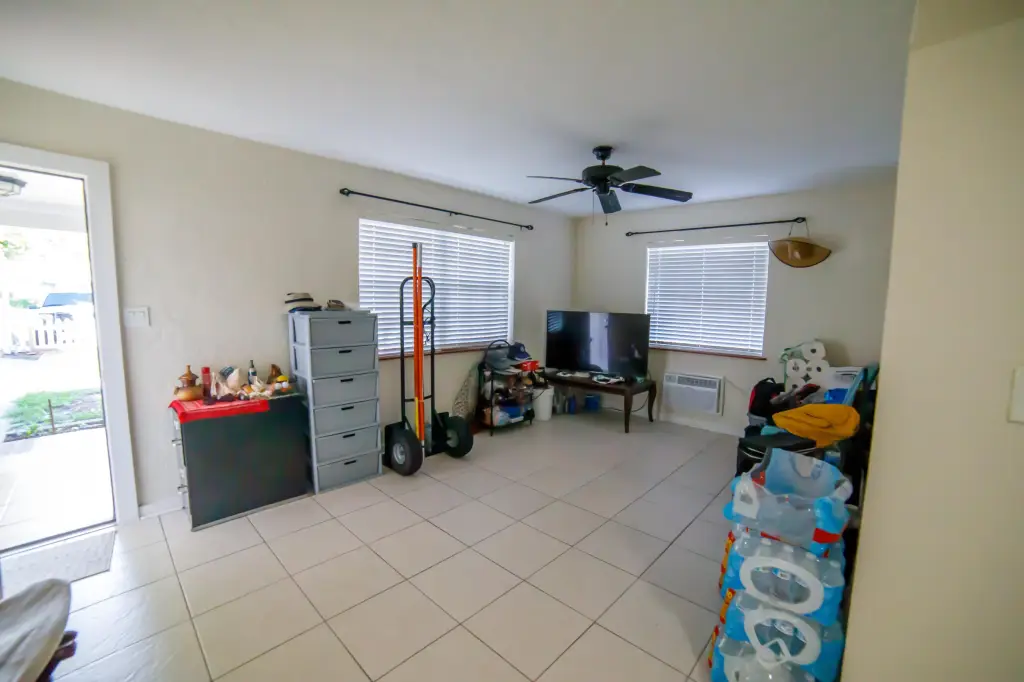 Picture 16