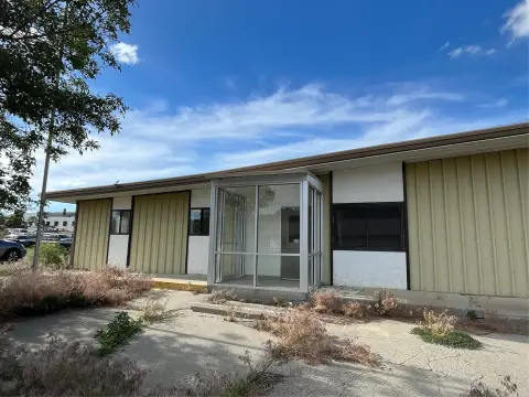 12-Room Office Building