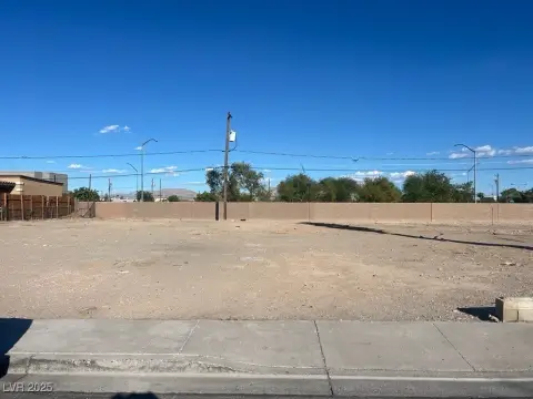 Commercial Land in North Las Vegas