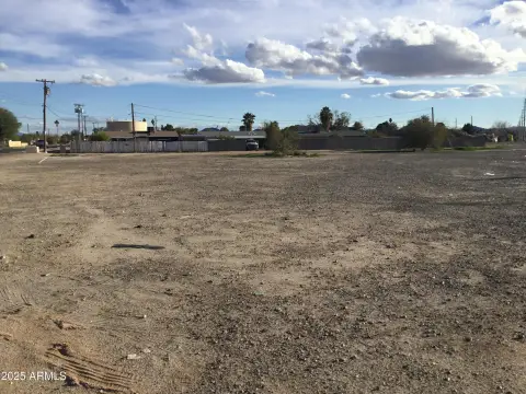 Commercial Land in Buckeye, Arizona