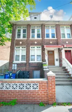 Spacious Brooklyn Triplex Opportunity
