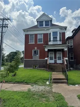 Historic Duplex in Greater Ville