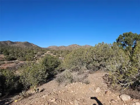 Undeveloped Land in Peacock Mountains