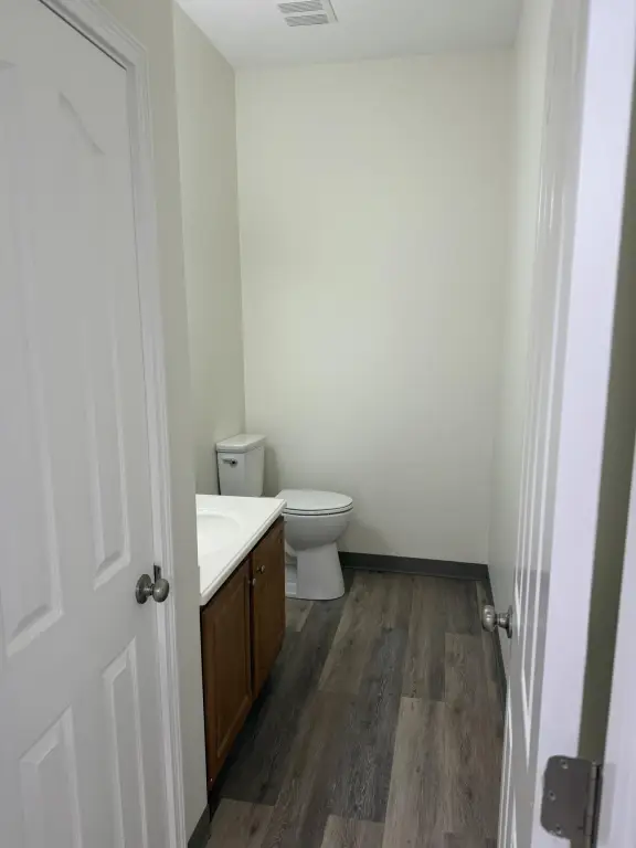 Picture 4