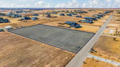 Residential Land in Willow Ridge