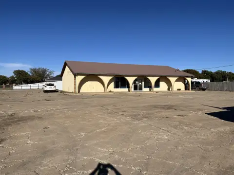 Plainview Office Building For Sale
