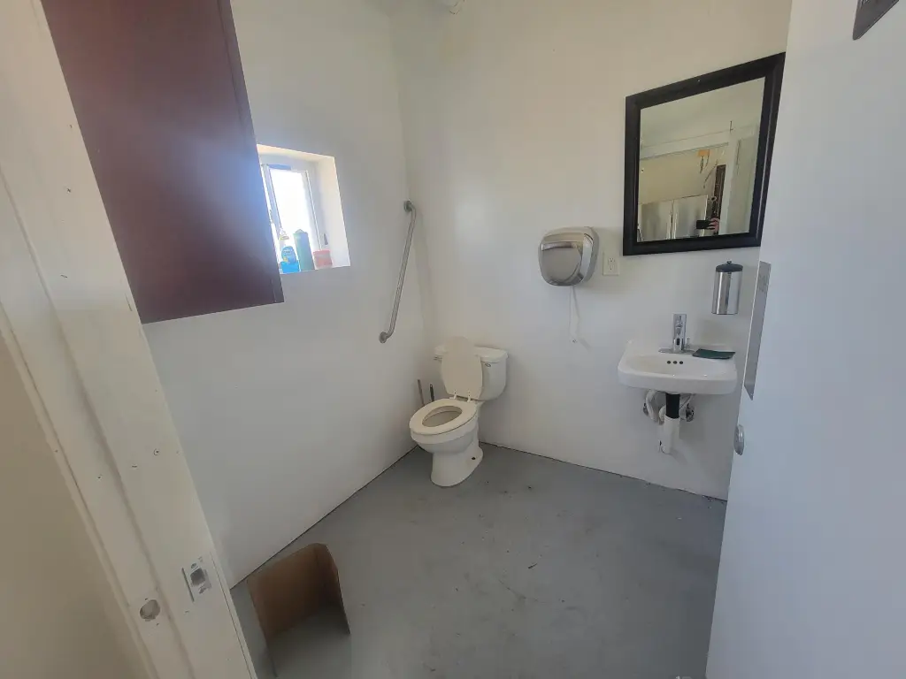 Picture 7