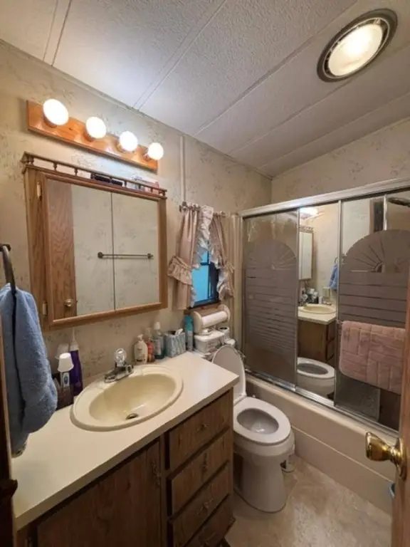 Picture 7