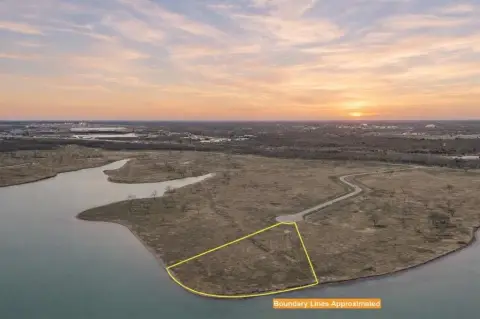 Waterfront Homesite in Gated Community