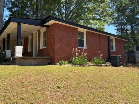 Multi-Entry Office Property