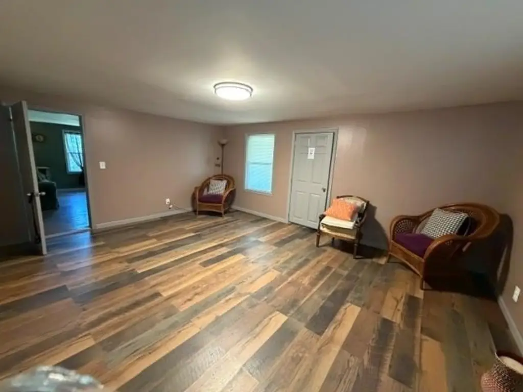Picture 4