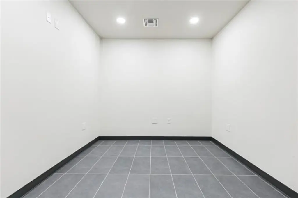 Picture 30
