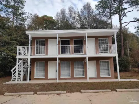 Milton Duplex Near NAS Whiting