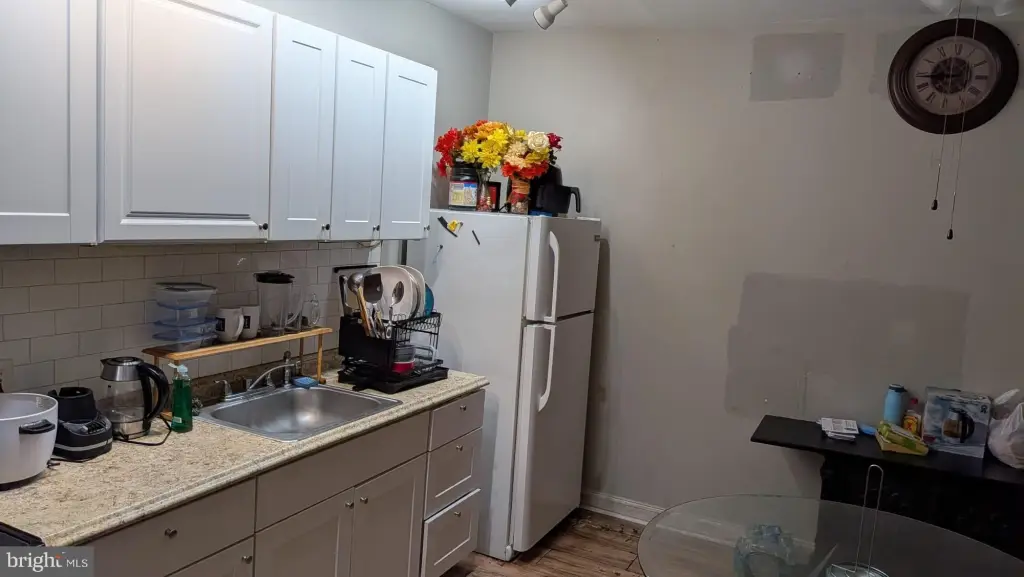 Picture 2