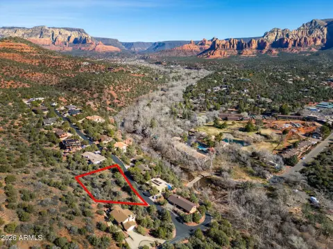 Sedona Land with Red Rock Views