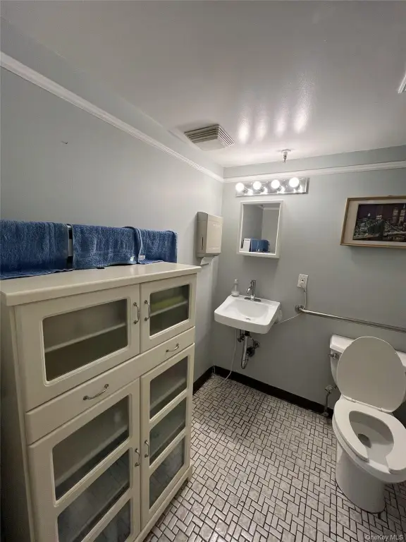 Picture 7