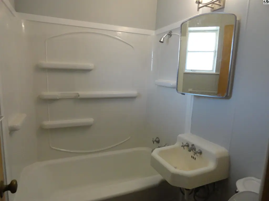 Picture 30