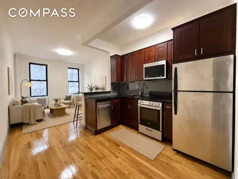 Renovated One-Bedroom Apartment