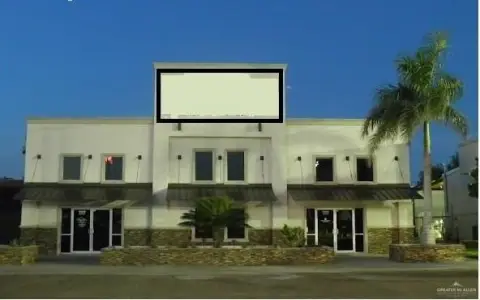 Prime Commercial Building in Pharr