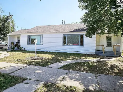 Duplex with Basement Bonus Rooms