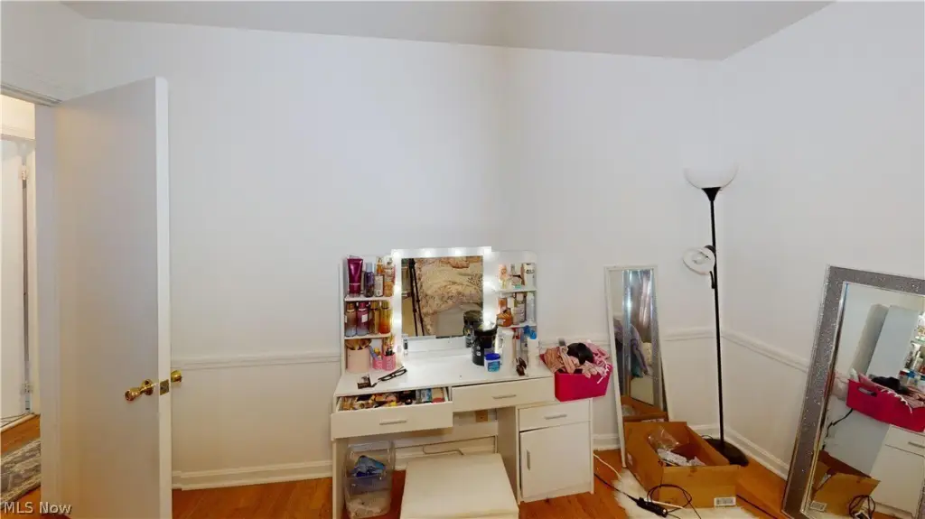 Picture 12