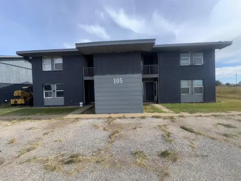 Plainview, TX Four-Unit Multifamily Property
