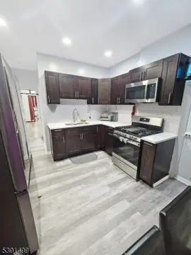 Newark City Multi-Family Home